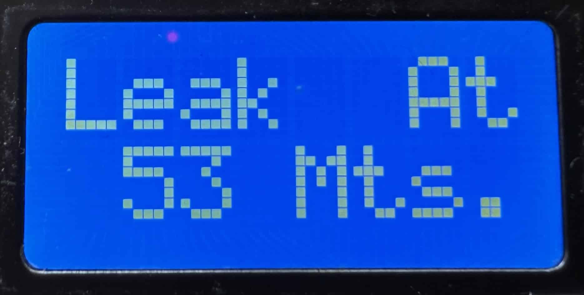 Screen of DLD250 Distance to Leak Sensor that shows the 1st leak is at 53 metres.
